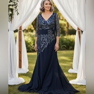 Cameron Blake Navy Blue Double V-Neck 3/4 Illusion Sleeves MOB Dress size 12